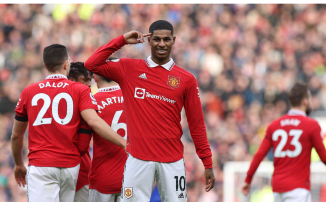 反映了他们 反映了他们